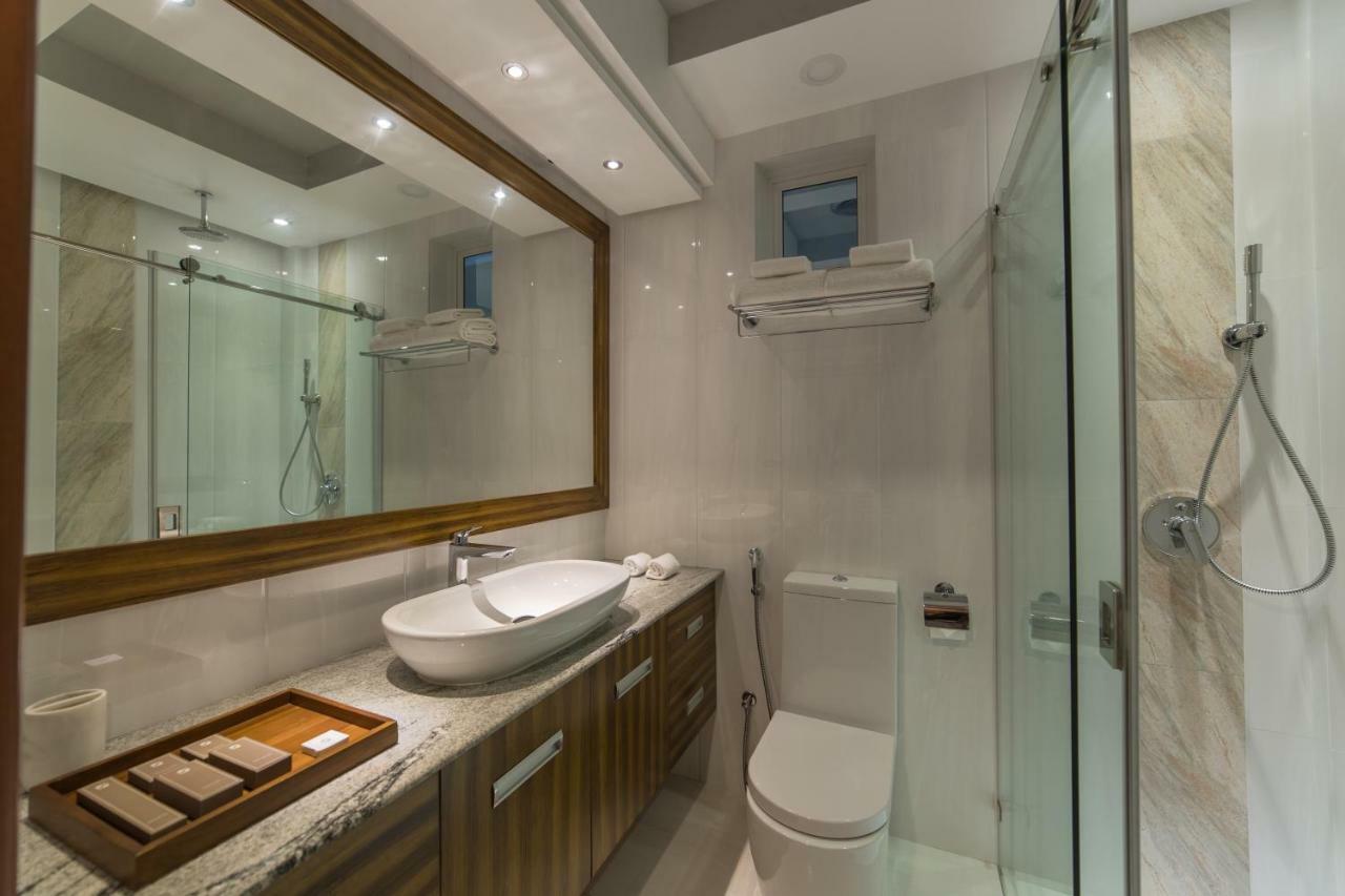 Samann Host Hotel Hulhumale Ngoại thất bức ảnh