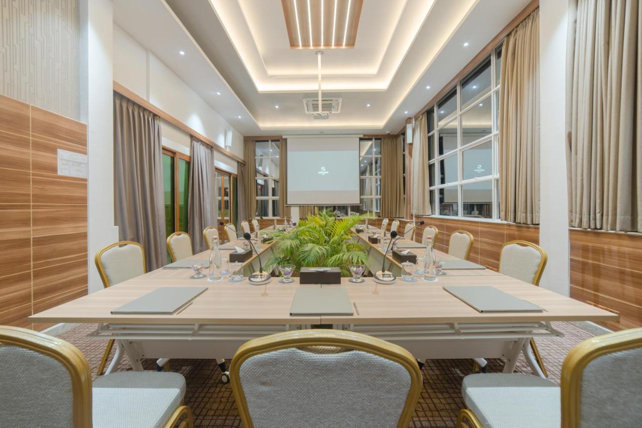 Samann Host Hotel Hulhumale Ngoại thất bức ảnh